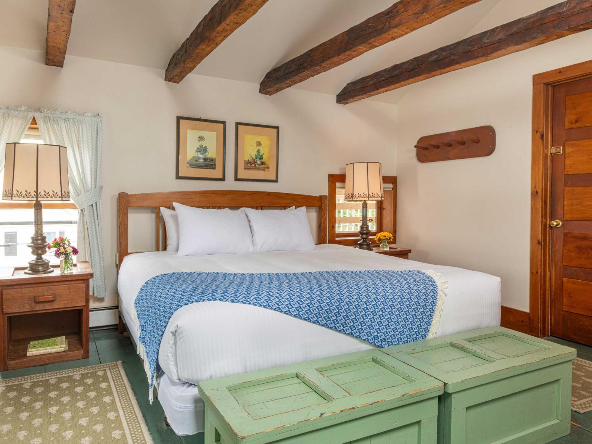 Old Stagecoach Inn Waterbury Εξωτερικό φωτογραφία