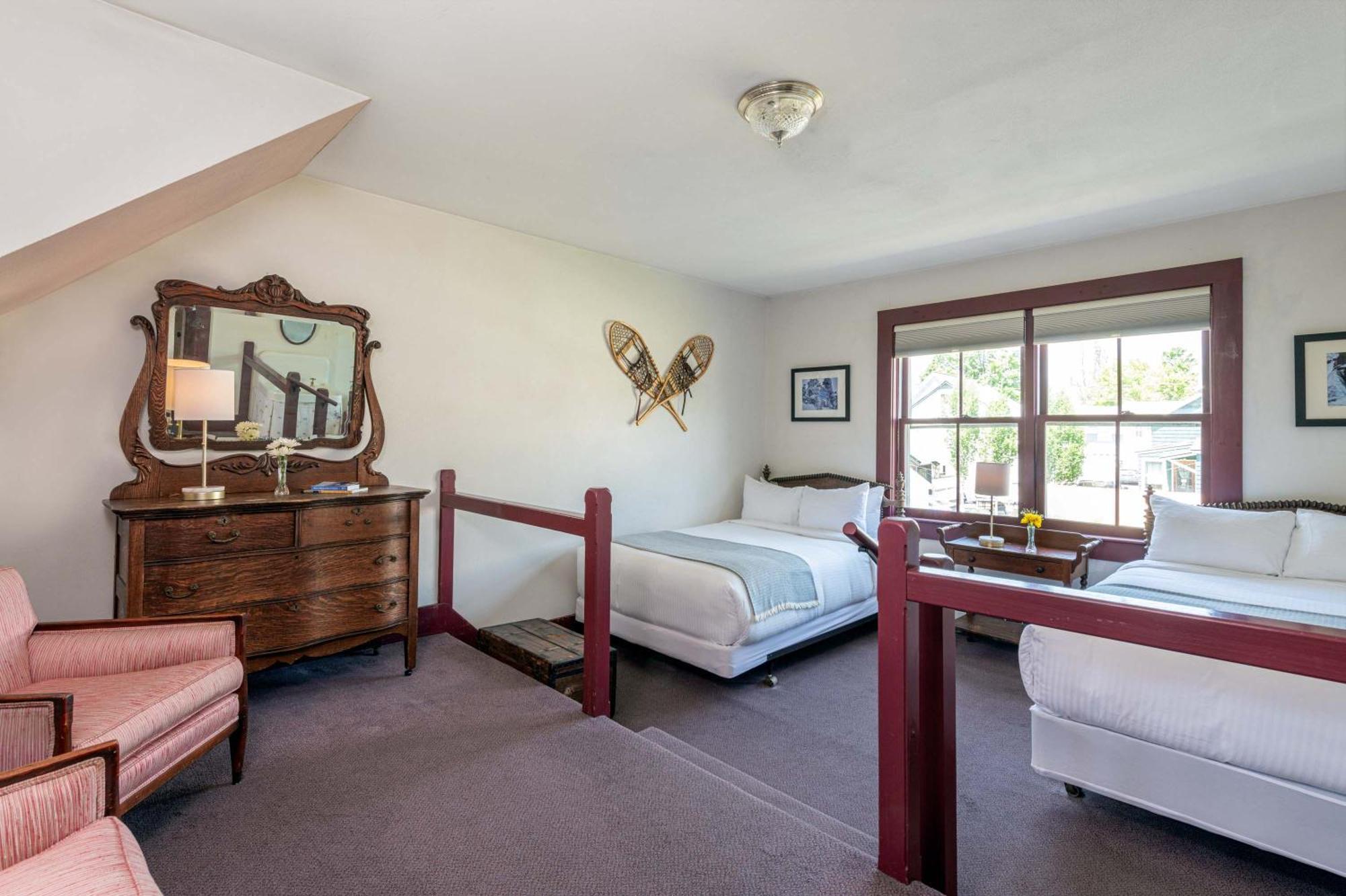 Old Stagecoach Inn Waterbury Εξωτερικό φωτογραφία